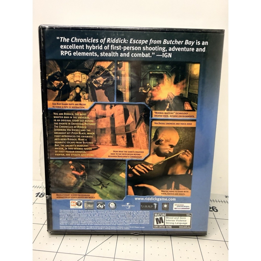 The Chronicles of Riddick Escape from Butcher Bay Developer's Cut PC 2004 New - Picture 2 of 4